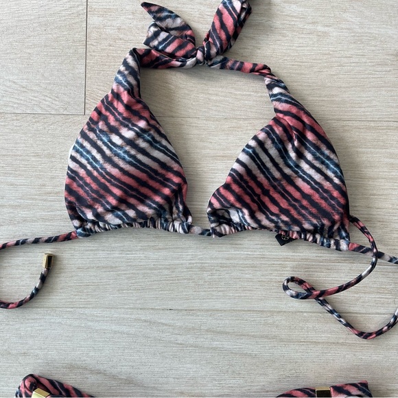 VIX PAULA HERMANNY gold embellished tiger print bikini set. Two-piece bikini set - Picture 4 of 6